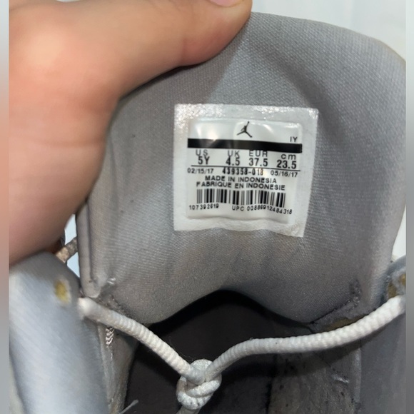 Retro Jordan’s 13 girls - Picture 6 of 6